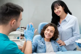 4 Reasons Parents Prefer One Dentist For The Entire Family