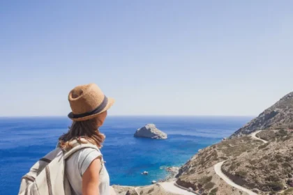 Why Traditional SIM Cards Are Becoming Obsolete for International Travelers