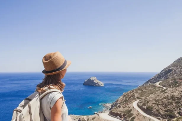 Why Traditional SIM Cards Are Becoming Obsolete for International Travelers